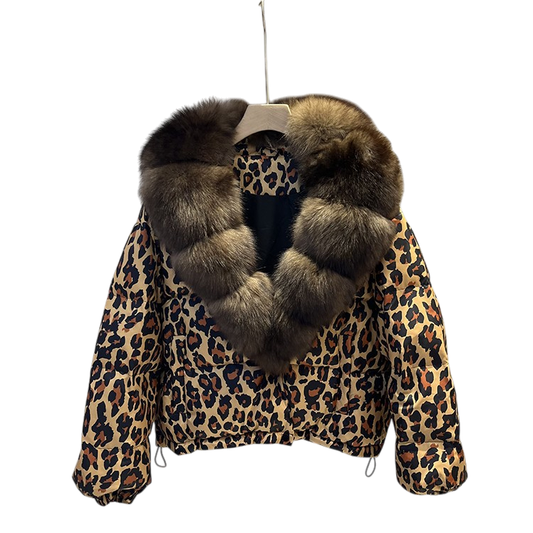 Daunenjacke mit Pelzkragen